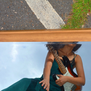 光溜溜的美女素材图片
