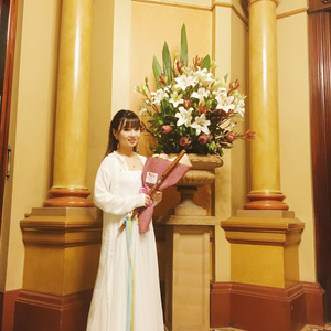 光溜溜的美女素材图片
